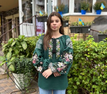 Вишиванка жіноча “Коломийська косиця” зелена