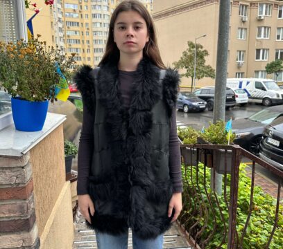 Безрукавка з натуральної шкіри (чорна)