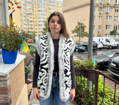 Безрукавка з овечої вовни (драп)