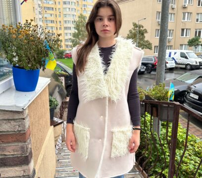 Безрукавка з овечої вовни та екозамшу з воротом(довга)