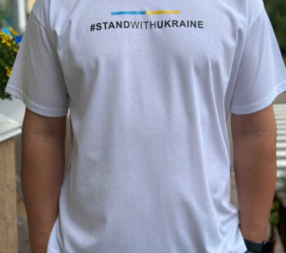 Футболка чоловіча “#STANDwithUKRAINE”